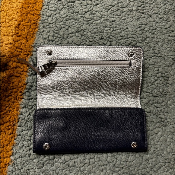 tory burch jewelry wallet - Picture 3 of 6